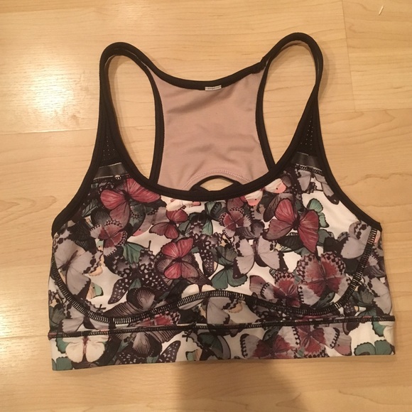 Lululemon size 4 sports bra