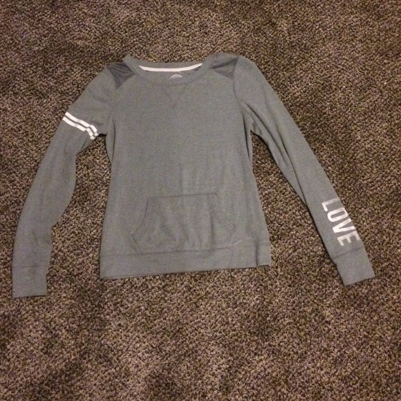 Crew neck