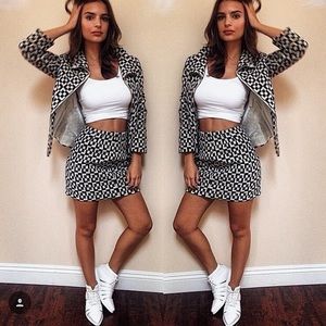 CLEARANCE ~ SOLESTRUCK YES POT POINTED ANKLE BOOTS