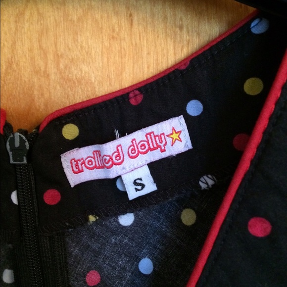 Trollied Dolly dress - Picture 2 of 4