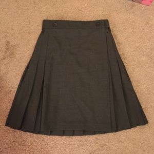 American Apparel Pleated Skirt size xs