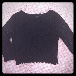 Blk Lace Crafted Sleeve Blouse