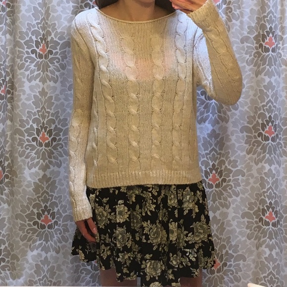 Oatmeal Cable Knit Sweater - Picture 4 of 4