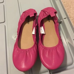 Hot pink fuchsia flats size 6