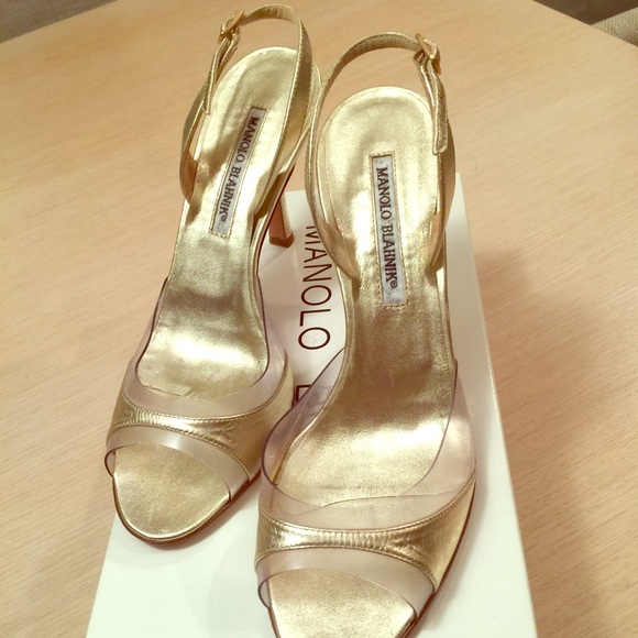 MANOLO BLAHNIK