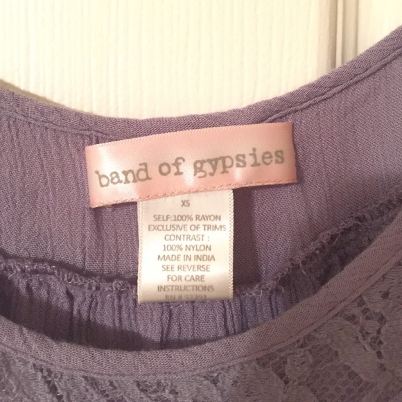 Purple Tank Top with Lace Embellishment💜 - Picture 3 of 3