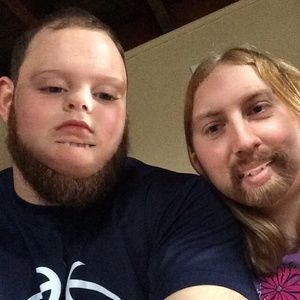 Meet your Posher, Levi