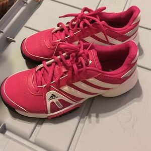 Adidas sneakers youth size 3.5 fits size 5.5 or 6