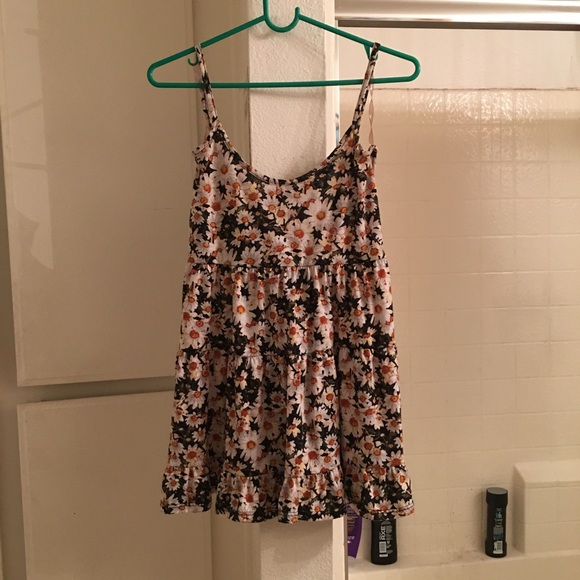 daisy, spaghetti strap sundress