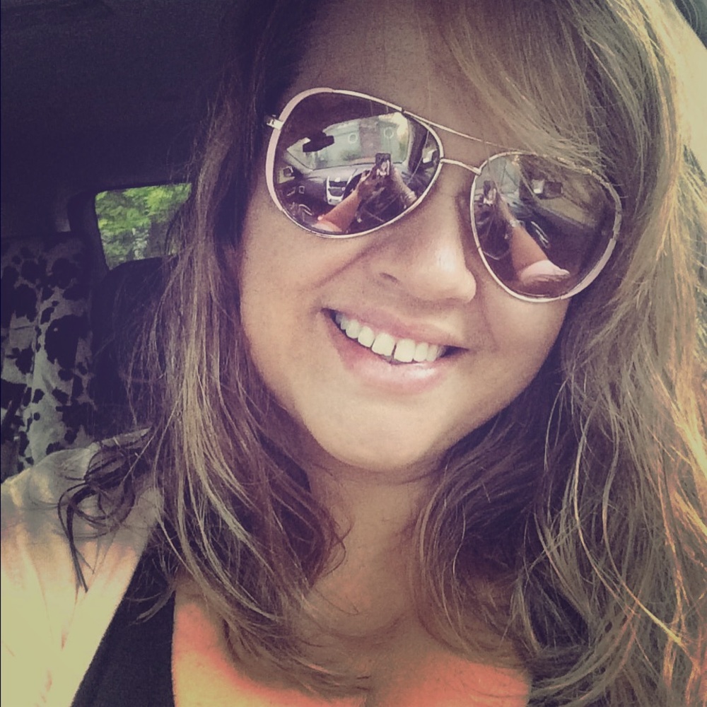 Meet your Posher, Kara