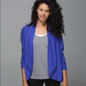 Lululemon To and Flow Wrap