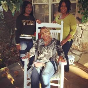 Meet your Posher, Pamela