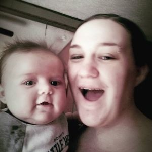 Meet your Posher, Courtney