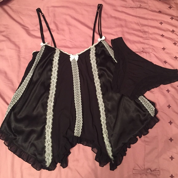 BNWT Victoria's Secret lingerie sleep set 2 piece