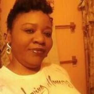 Meet your Posher, Aramanda