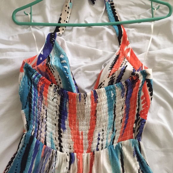 Perfect Spring/Summer Dress! - Picture 2 of 3