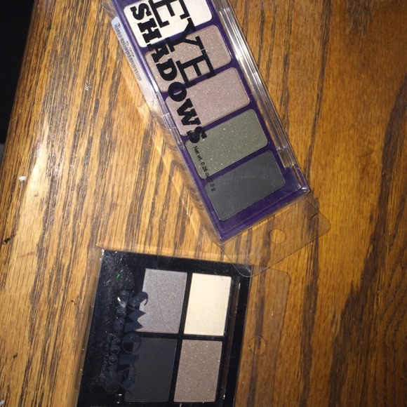Eyeshadow palettes!