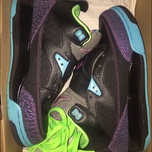 Jordan son of mars low