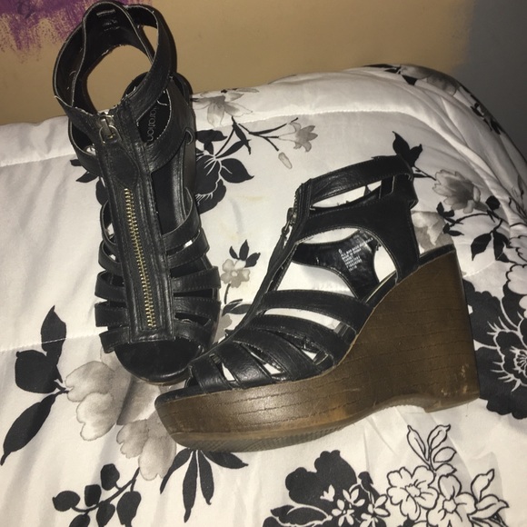 Wedges - Picture 2 of 3