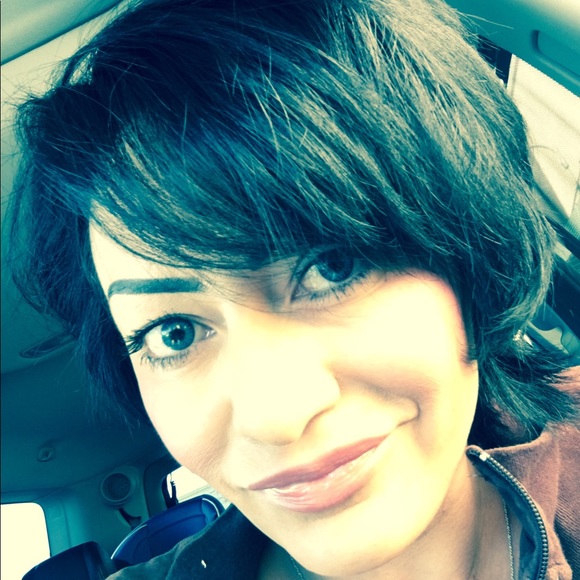 Meet your Posher, Judy - Picture 3 of 12