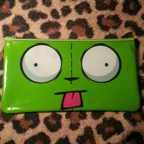 Gir pouch