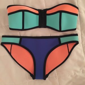 Triangl Lily Bikini