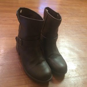 Old navy brown moto boots