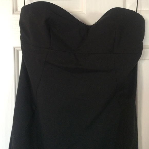 LBD - Picture 3 of 3