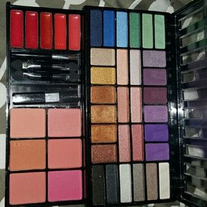 Eyeshadows and lipstick