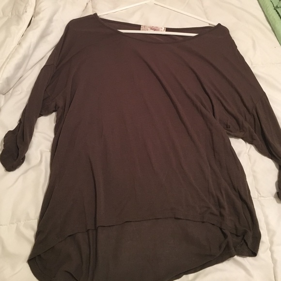 Hunter green high low 3/4 sleeve top - Picture 2 of 3