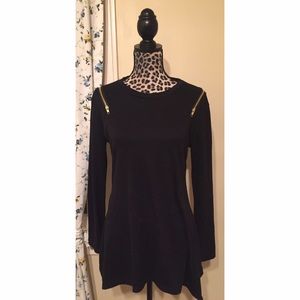 Black Zipper Tunic Top