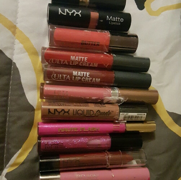 Lipstick - Picture 1 of 1