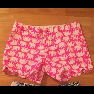 Lilly Pulitzer Tusk in Sun Callahan shorts