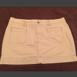 American eagle mini skirt