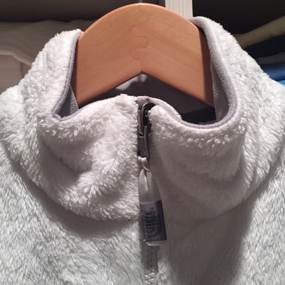 All white North Face - Picture 2 of 4