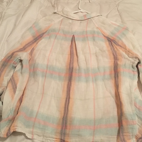 Urban Outfitters button up - Picture 2 of 3