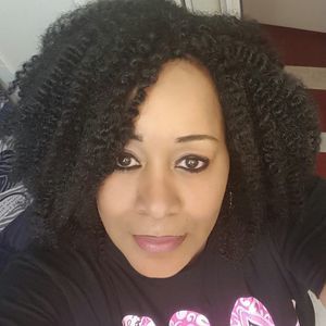 Meet your Posher, Lena