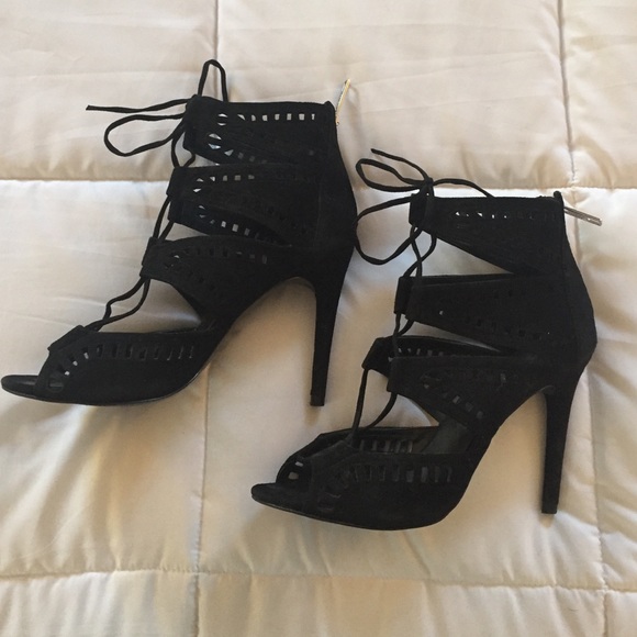 Zara black lace up heels! 💋