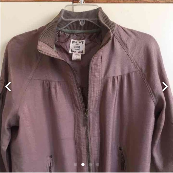 Jacket - Picture 2 of 4