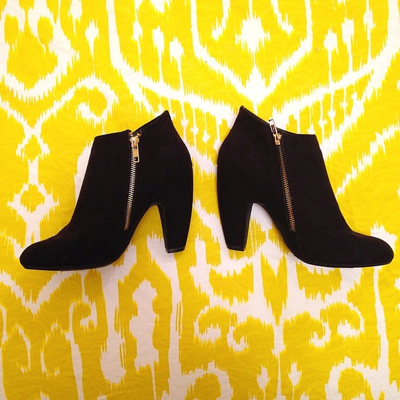 Mossimo Black Ankle Boots