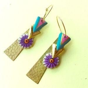 Earrings: Flower Power ❗️FREE w/ Bundle❗️