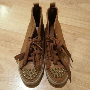 Studded High-Top Sneakers (6.5)