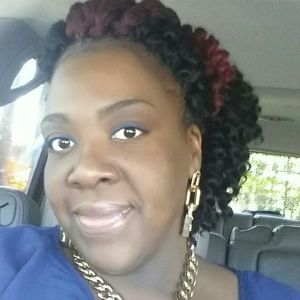 Meet your Posher, Monica