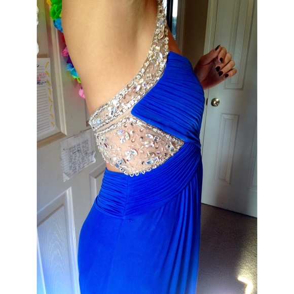 Blue Formal/Prom Dress - Picture 2 of 4