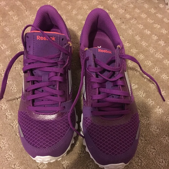 Reebok purple sneaker