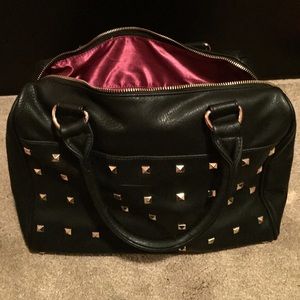 Deux Lux black purse