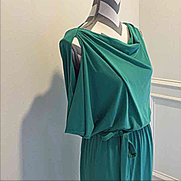 Jessica Simpson Dress 💁🏼 - Picture 2 of 5