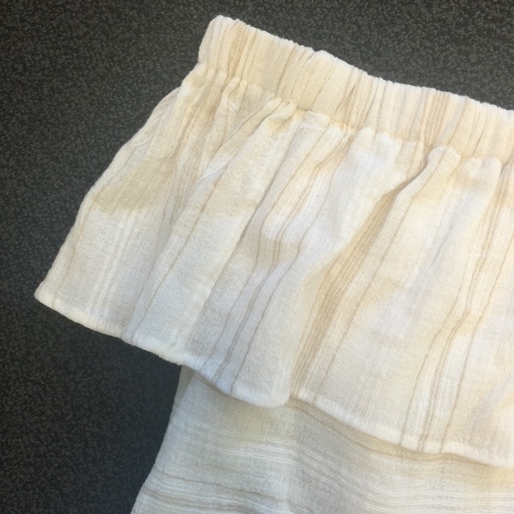 LAST ONE! Off The Shoulder White Top - Picture 3 of 4