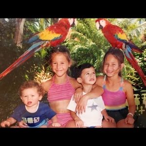 Meet your Posher, Nicole