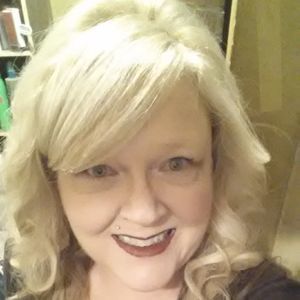 Meet your Posher, Brenda